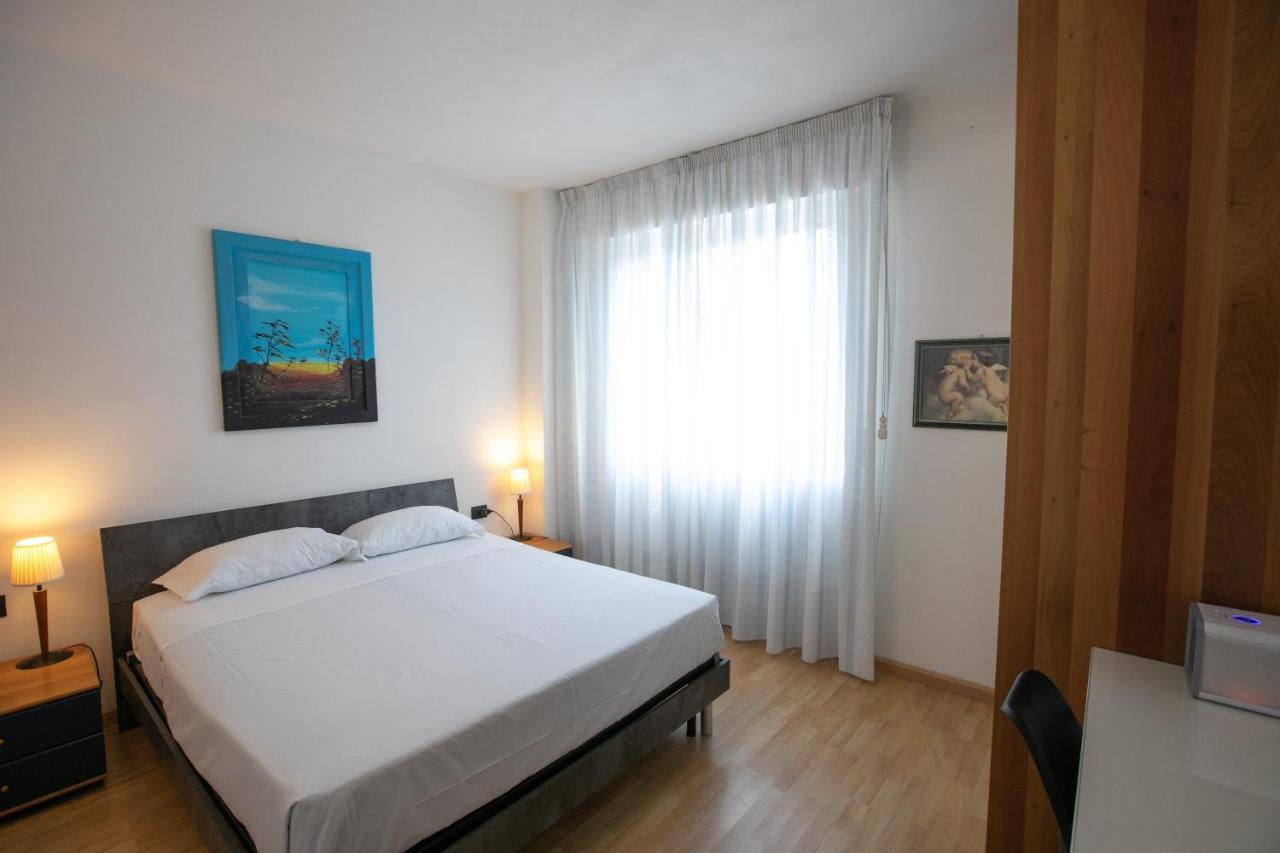 Mirea'S Rooms Ascoli Piceno Buitenkant foto