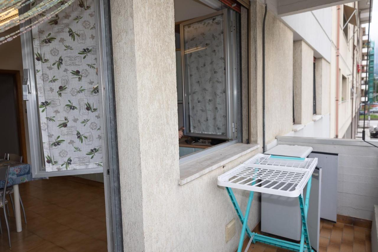 Mirea'S Rooms Ascoli Piceno Buitenkant foto