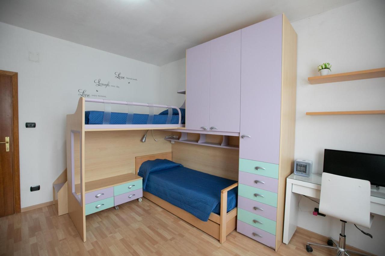 Mirea'S Rooms Ascoli Piceno Buitenkant foto