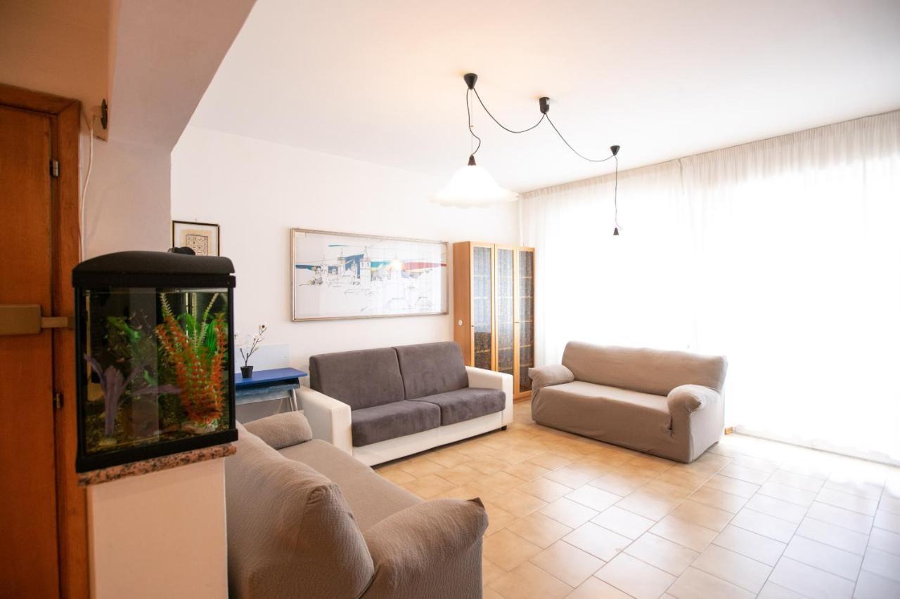 Mirea'S Rooms Ascoli Piceno Buitenkant foto