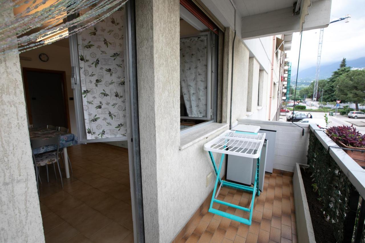 Mirea'S Rooms Ascoli Piceno Buitenkant foto