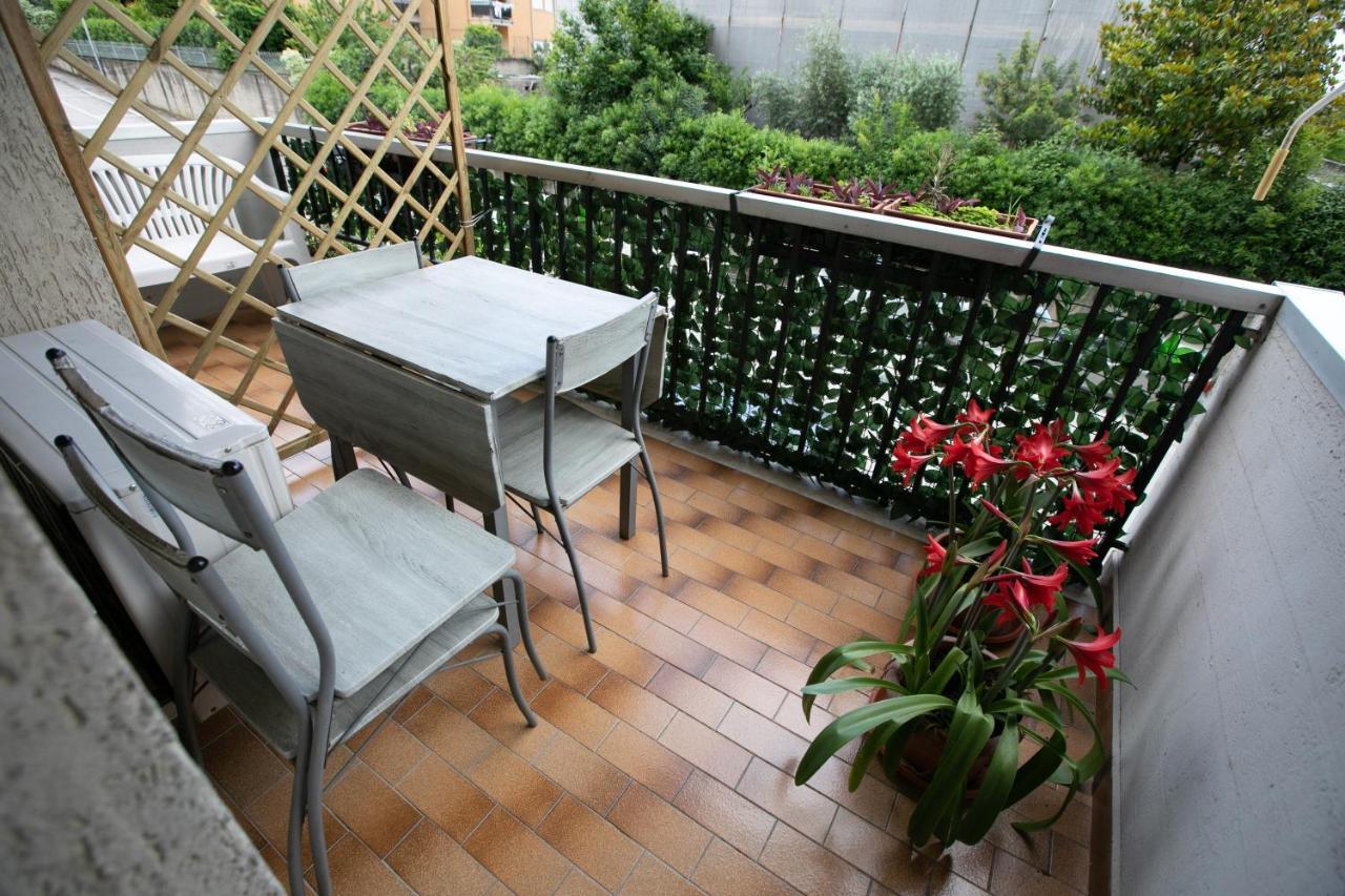Mirea'S Rooms Ascoli Piceno Buitenkant foto