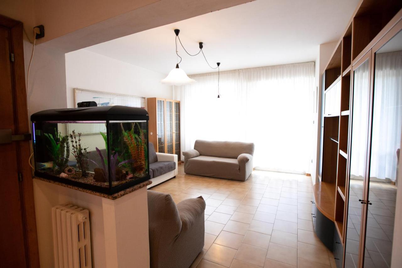 Mirea'S Rooms Ascoli Piceno Buitenkant foto