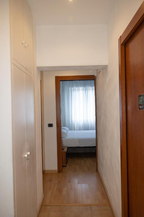 Mirea'S Rooms Ascoli Piceno Buitenkant foto